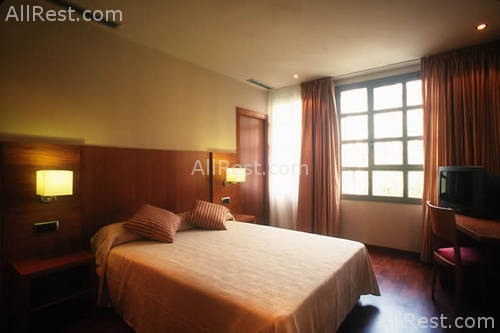 Hotel Apsis Aranea 4